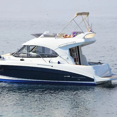 Beneteau Antares 30 Fly- Rima *